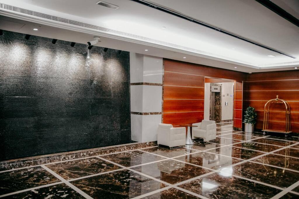 Luxury 3 Bedroom Sub Penthouse With Rooftop Pool Dubai Exterior photo